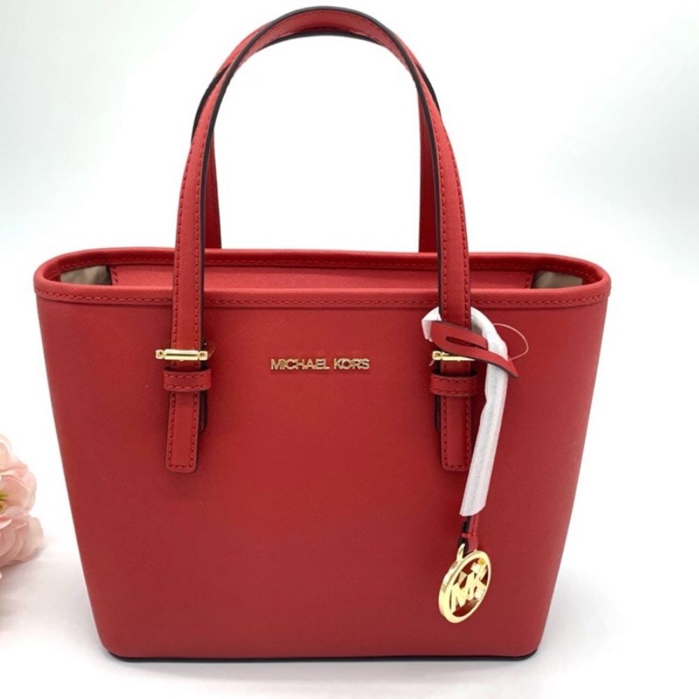Michael Kors Set Travel XS Top Zip Tote Saffiano Leather Crossbody in
Flame/Gold